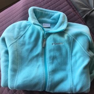 Full zip Columbia soft sweater